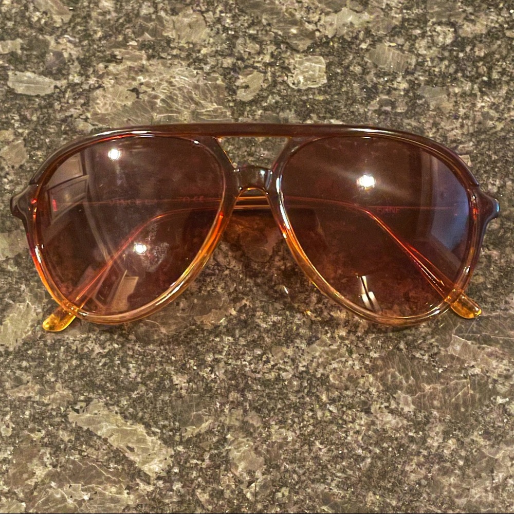 Vince Camuto aviators